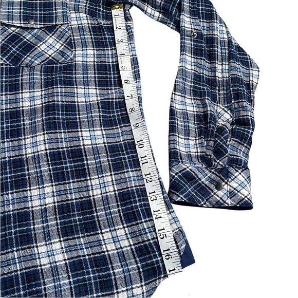 Kut From the Kloth Boylen Snap Front Plaid Shirt - Picture 13 of 14